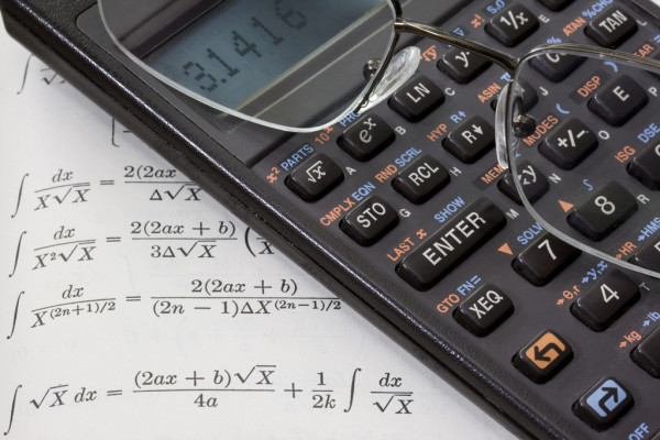 El uso de la calculadora científica en cursos de Cálculo en Bachillerato